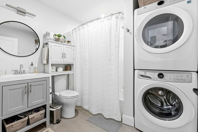 120 Bremen St 1, Boston, MA 02128