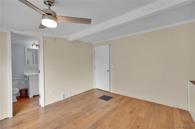 7126 Boston Cross Road E, Boston, NY 14025