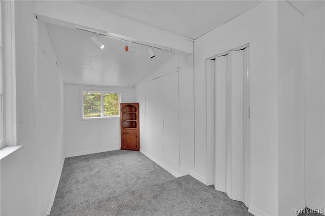 7126 Boston Cross Road E, Boston, NY 14025