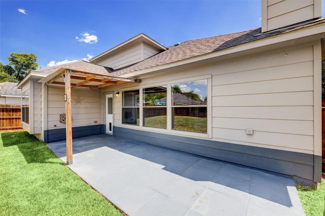 32006 Annice Lane, Pinehurst, TX 77362