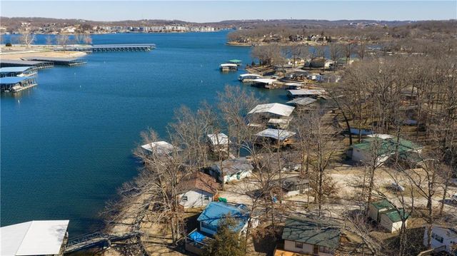 103 Vacation Hideaway Lane, Camdenton, MO 65079