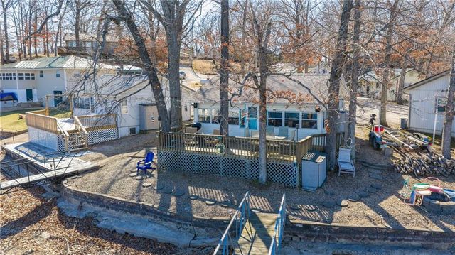 103 Vacation Hideaway Lane, Camdenton, MO 65079