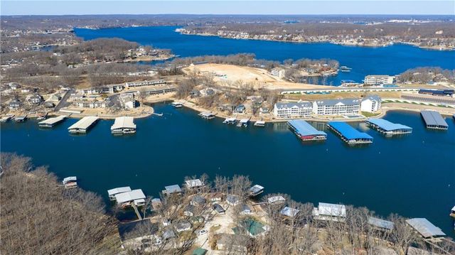 103 Vacation Hideaway Lane, Camdenton, MO 65079