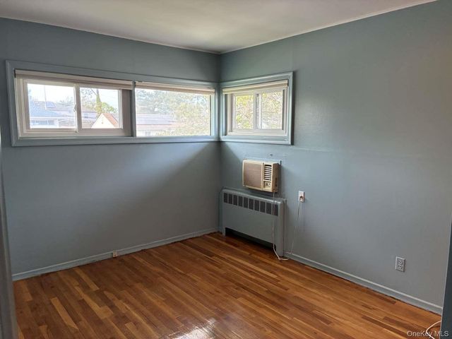 1474 Stephen Marc Lane, East Meadow, NY 11554