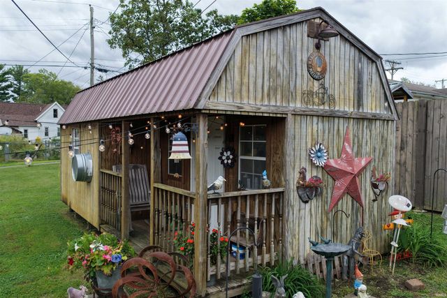 324 M Street, Bedford, IN 47421