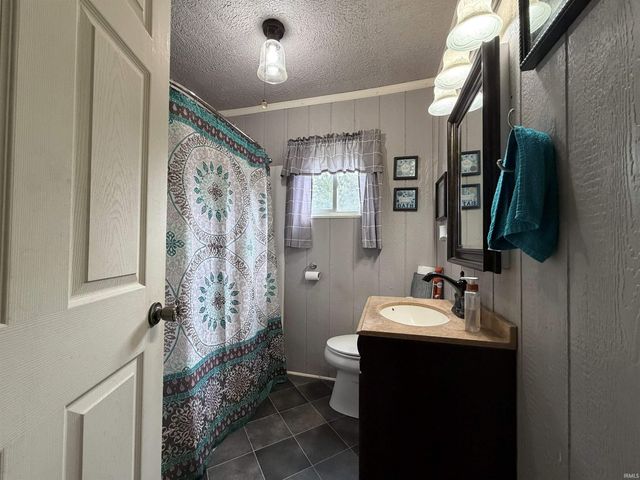 324 M Street, Bedford, IN 47421