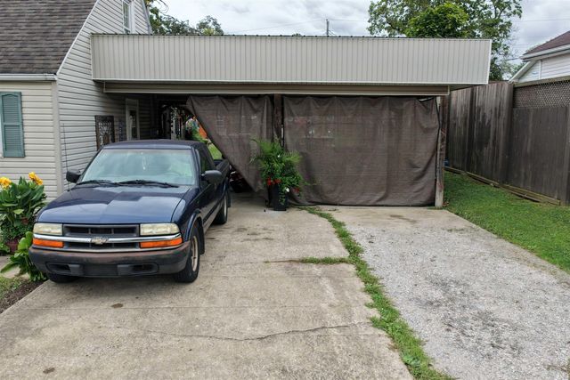 324 M Street, Bedford, IN 47421