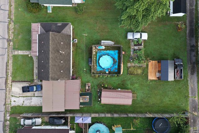 324 M Street, Bedford, IN 47421