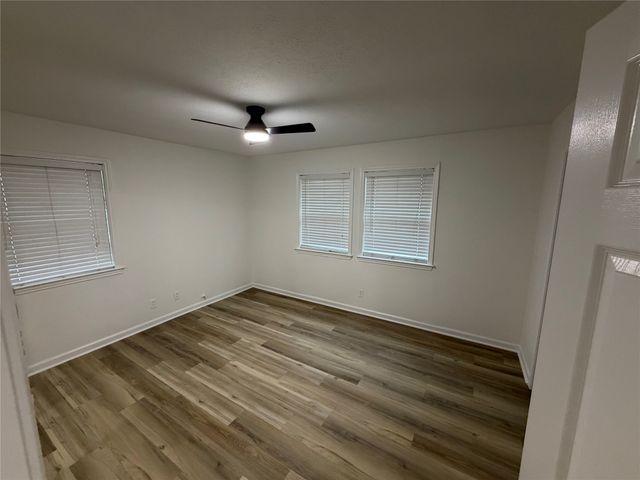 5441 Wales Avenue, Fort Worth, TX 76133