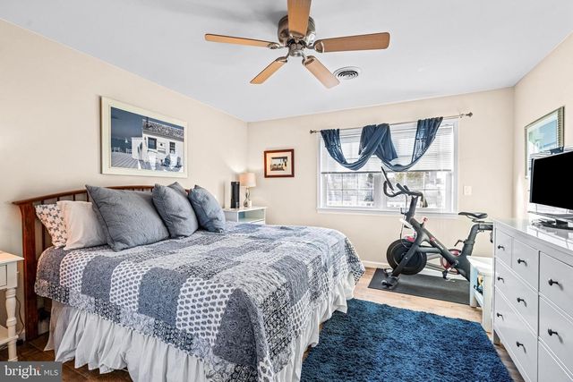 144 PETER RD, Manahawkin, NJ 08050