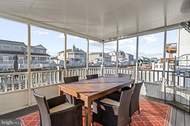 144 PETER RD, Manahawkin, NJ 08050
