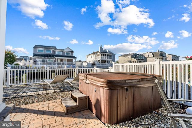 144 PETER RD, Manahawkin, NJ 08050