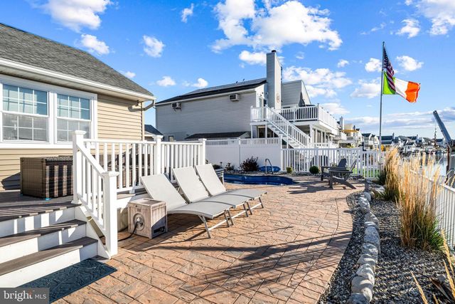 144 PETER RD, Manahawkin, NJ 08050