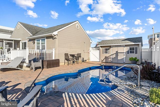 144 PETER RD, Manahawkin, NJ 08050