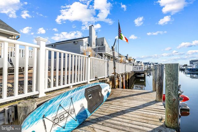 144 PETER RD, Manahawkin, NJ 08050