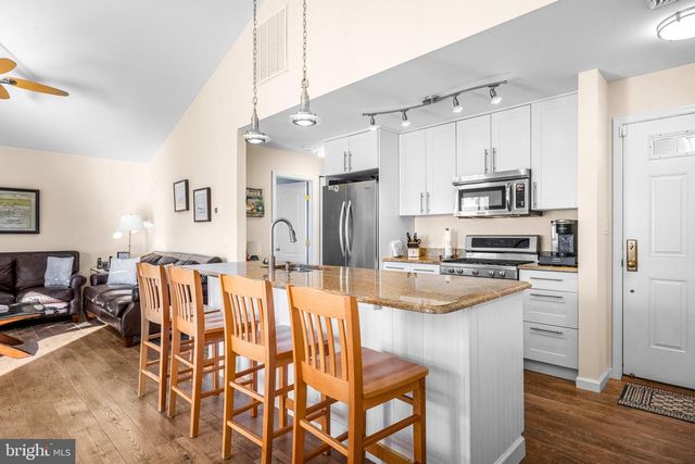 144 PETER RD, Manahawkin, NJ 08050