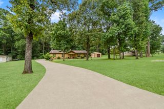 159 Pine Valley Drive, Livingston, TX 77351