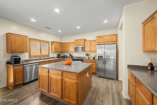 767 E CLEVELAND Court, San Tan Valley, AZ 85140