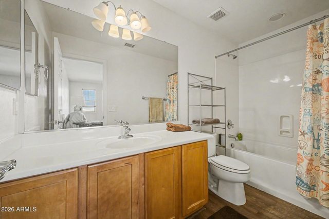 767 E CLEVELAND Court, San Tan Valley, AZ 85140