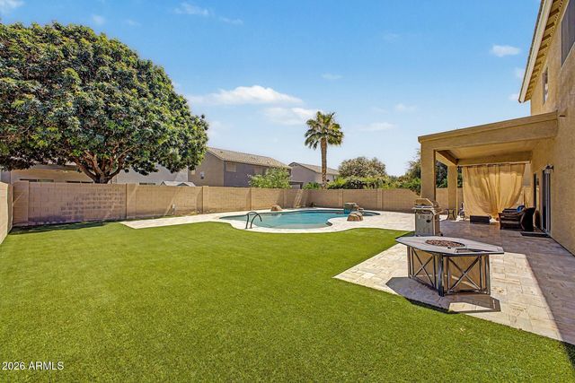 767 E CLEVELAND Court, San Tan Valley, AZ 85140