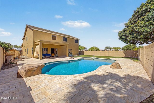 767 E CLEVELAND Court, San Tan Valley, AZ 85140