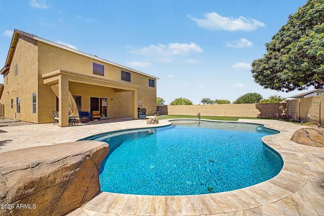 767 E CLEVELAND Court, San Tan Valley, AZ 85140