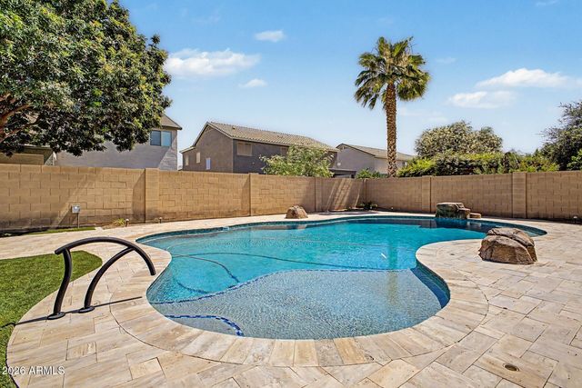 767 E CLEVELAND Court, San Tan Valley, AZ 85140