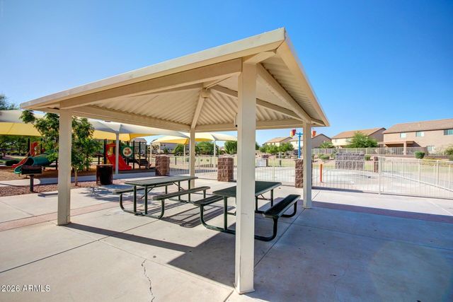 767 E CLEVELAND Court, San Tan Valley, AZ 85140