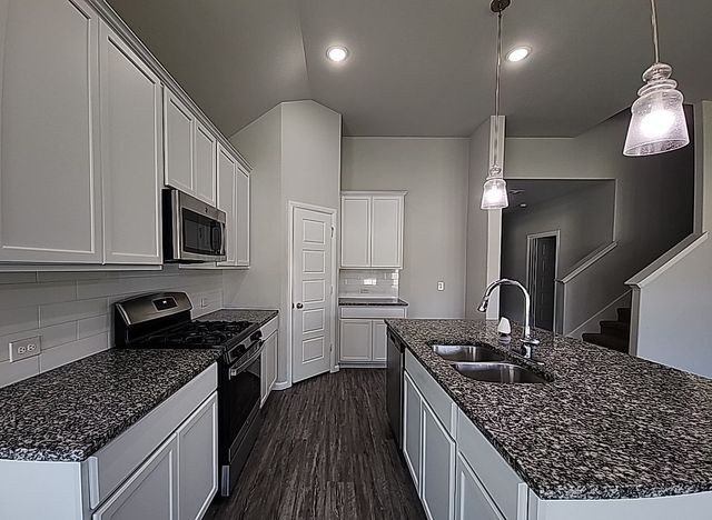 7105 Pampas Place, Venus, TX 76084