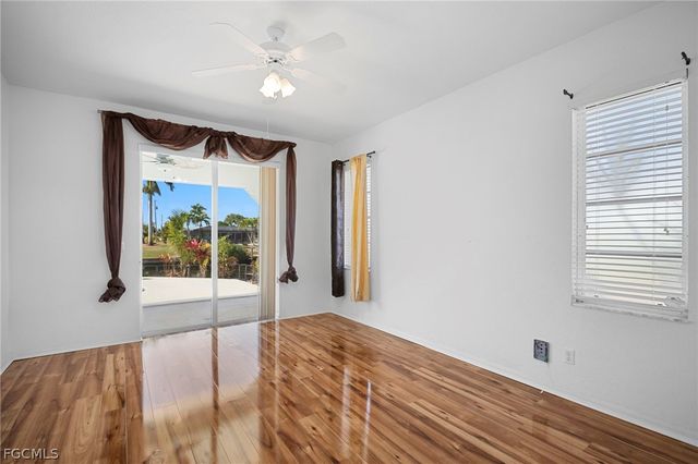 4416 SE 10th PL, Cape Coral, FL 33904