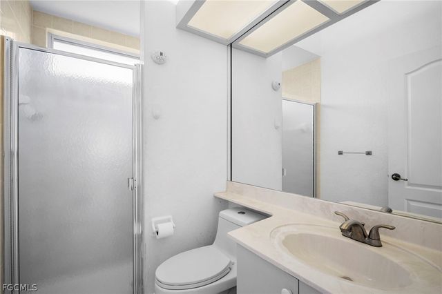 4416 SE 10th PL, Cape Coral, FL 33904