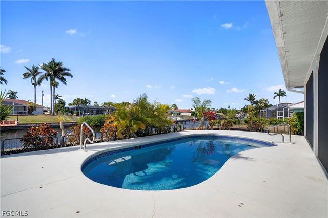 4416 SE 10th PL, Cape Coral, FL 33904