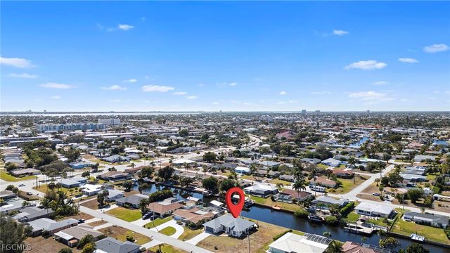 4416 SE 10th PL, Cape Coral, FL 33904