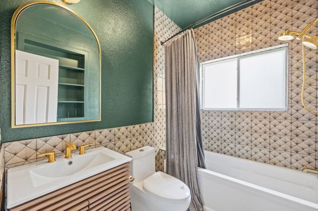 815 Turner Avenue, Dallas, TX 75208