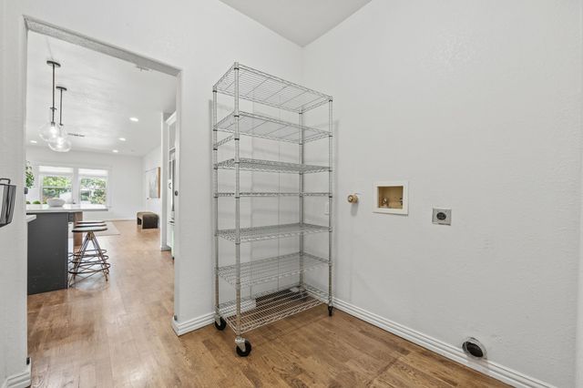 815 Turner Avenue, Dallas, TX 75208