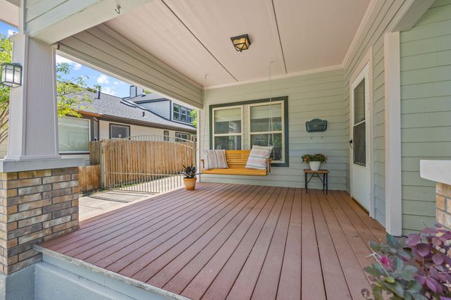 815 Turner Avenue, Dallas, TX 75208