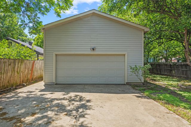 815 Turner Avenue, Dallas, TX 75208