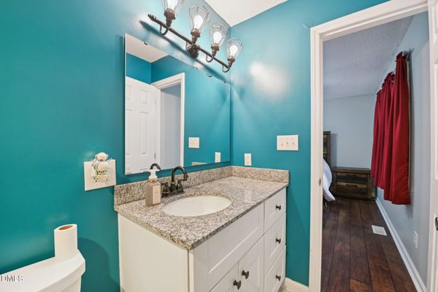 10 Syracuse Place, Durham, NC 27704