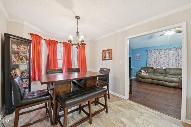 10 Syracuse Place, Durham, NC 27704