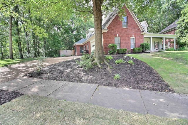 255 ELLAWOOD LN, Collierville, TN 38017