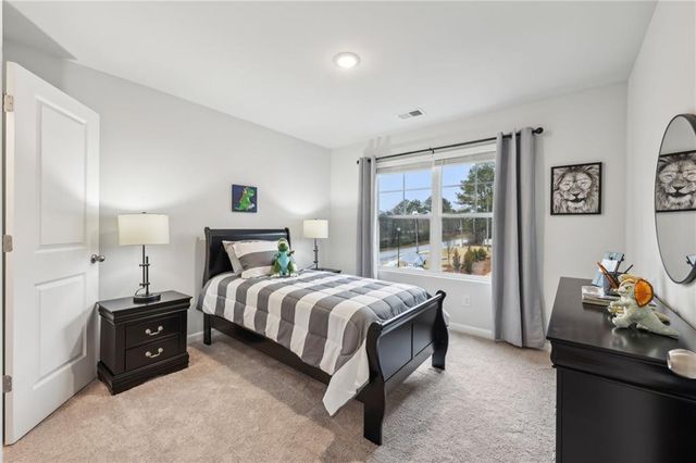 1492 Stephens View Drive, Loganville, GA 30052