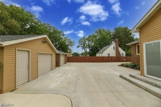 1265 W Main Street, Kent, OH 44240