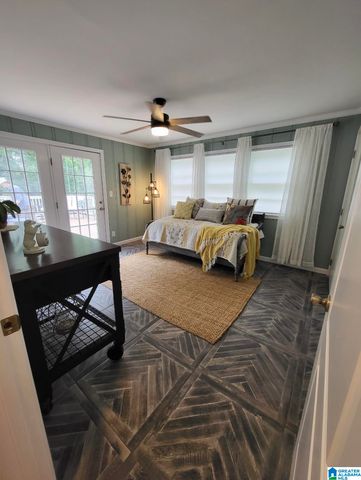 105 W STERRETT STREET, Columbiana, AL 35051