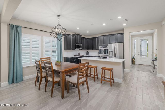 70 GREENIE Bend, St. Johns, FL 32259