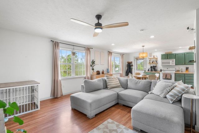 39 Ridgeview Road, Fairfax, VT 05454