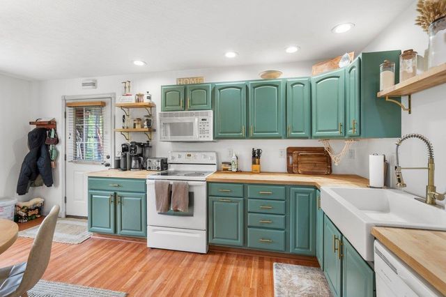39 Ridgeview Road, Fairfax, VT 05454