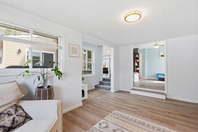 425 AUSTIN CIR, Fairless Hills, PA 19030