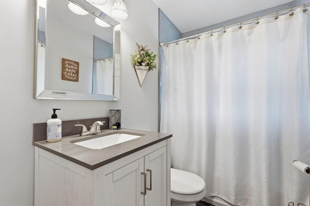 425 AUSTIN CIR, Fairless Hills, PA 19030