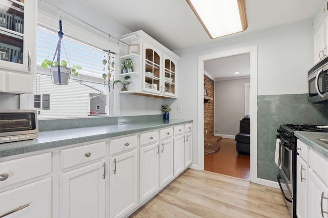 425 AUSTIN CIR, Fairless Hills, PA 19030