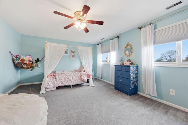 425 AUSTIN CIR, Fairless Hills, PA 19030